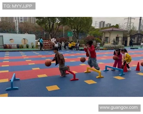 幼儿园5号篮球黄色的选择与使用指南助力孩子们的运动成长与健康发展